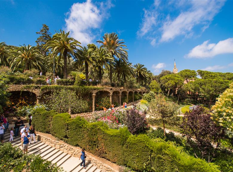 Full Day Tour: Montserrat & Barcelona with Cog Wheel Train