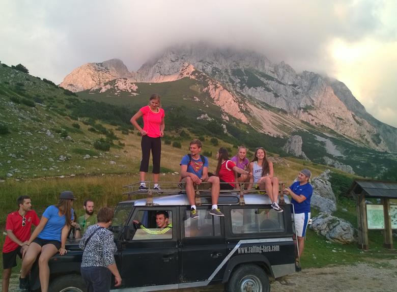 One Day Jeep Safari on Tara Canyon in Foca Fo a HAPPYtoVISIT