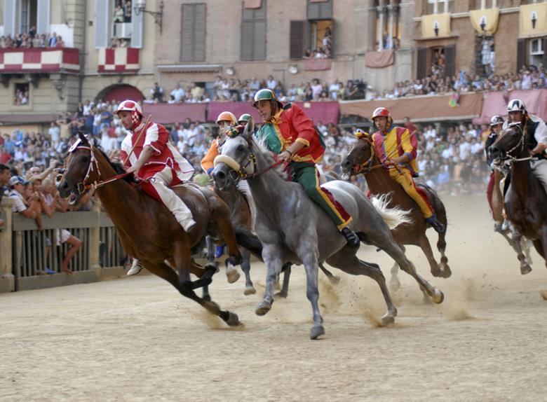 San Gimignano, Siena, Monteriggioni e il Chanti da Firenze