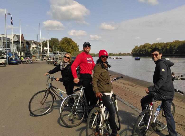 Degustación de cerveza y ciclismo - excursión de medio día desde Londres