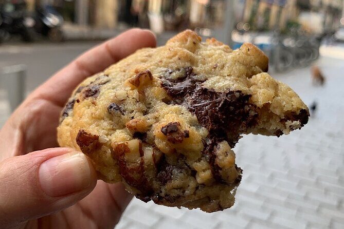 #1 Bordeaux Pastries Food Tour | 6 Tastings | Local Guides - Who Will Love This Tour?