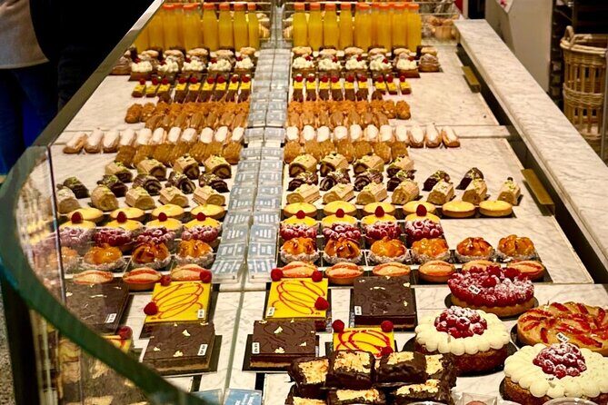 #1 Paris Pastries and Chocolate Food Tour - FAQ