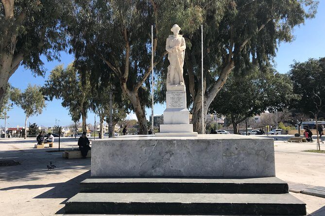 12 Tastings of Heraklion city - walking culture tour - Who Should Book This Tour?