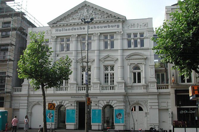 2-Hour Private Anne Frank Walking Tour with Drink - FAQs