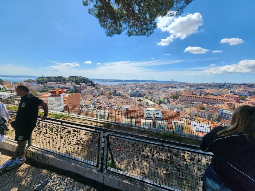 2-Hour Private Tour of Lisbon - Exploring Lisbon’s Old Districts in Just 2 Hours