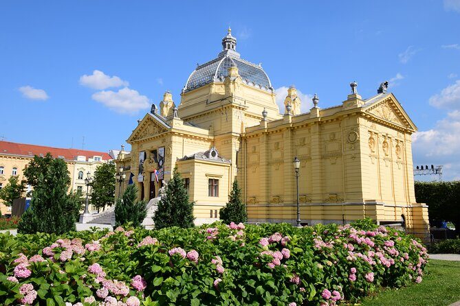 2-Hour Private Walking Tour in Zagreb City with Guide (up to 10) - The Itinerary Breakdown: A Closer Look
