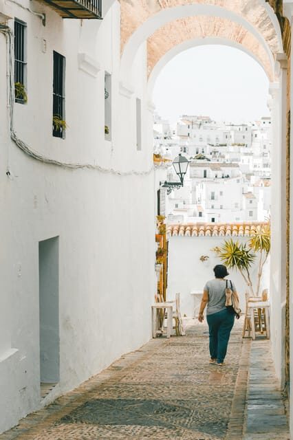 2 Hours Private Historical Tour in Cadiz - What You Can Expect from the Tour