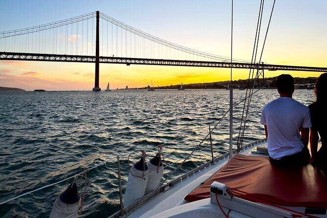 2 Hours Private Sailing Tour with Wine and Snacks - Price and Value
