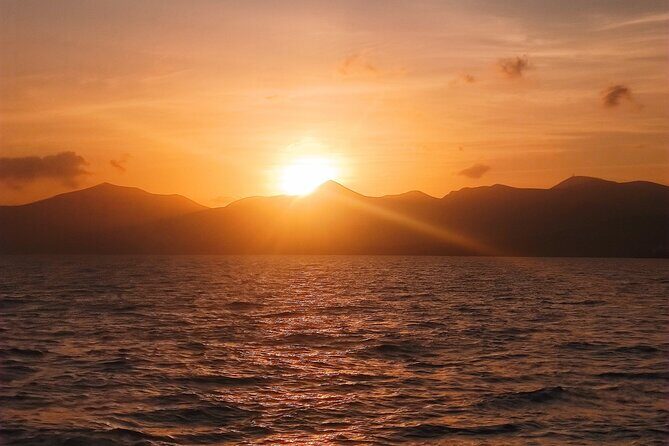 2hrs Dolphins Sunset Sailing Cruise With Drink - FAQ