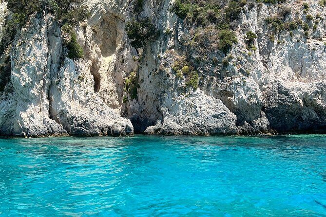 3-Hour Private Tour in Zakynthos, Cameo Island & Keri Caves - The Sum Up: Who Is This Tour Best For?