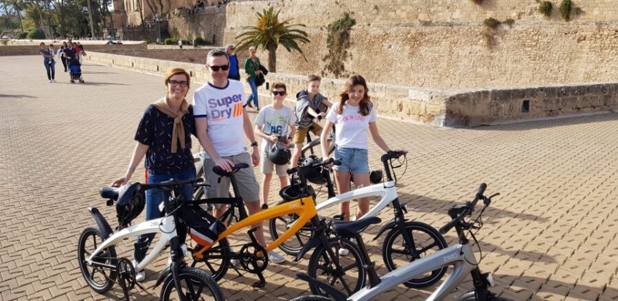 3 Hours Historic E-Bike Tour in Palma de Mallorca - An In-Depth Look at the Palma E-Bike Experience