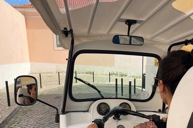 4-Hour Lisbon Highlights: Discover the best by TukTuk - An In-Depth Look at the Tour Experience