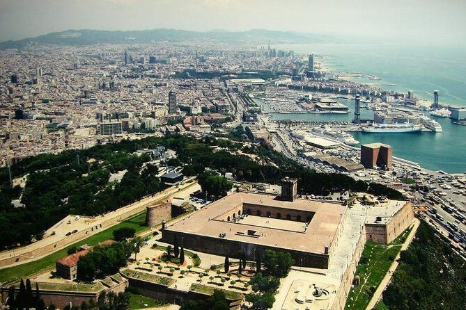 40-min Barcelona Old Urban F1 Circuit Supercar Tour - FAQ