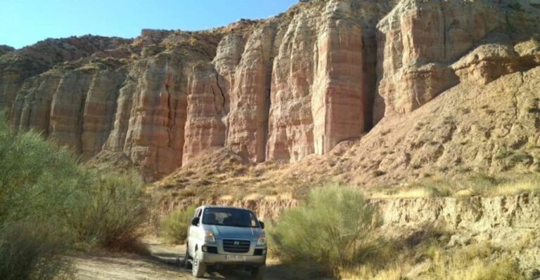 4x4 Los Coloraos Día completo Desert Tour Gorafe - The Sum Up