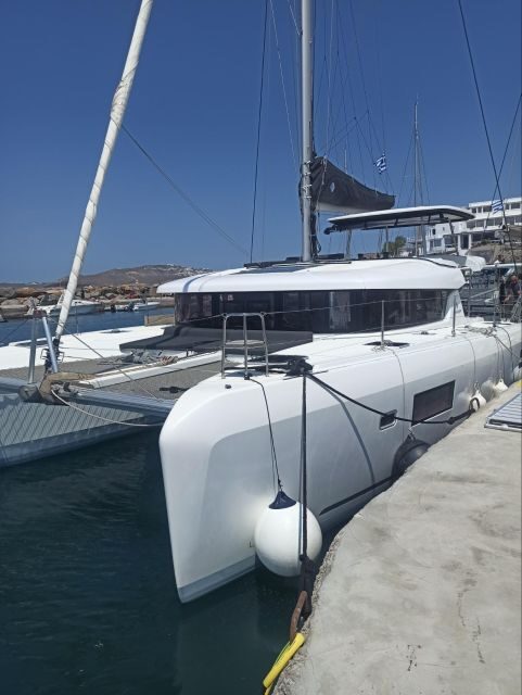 5-Day Crewed Charter "The Discovery" - Lagoon 42 catamaran - Exploring the Sights and Experiences