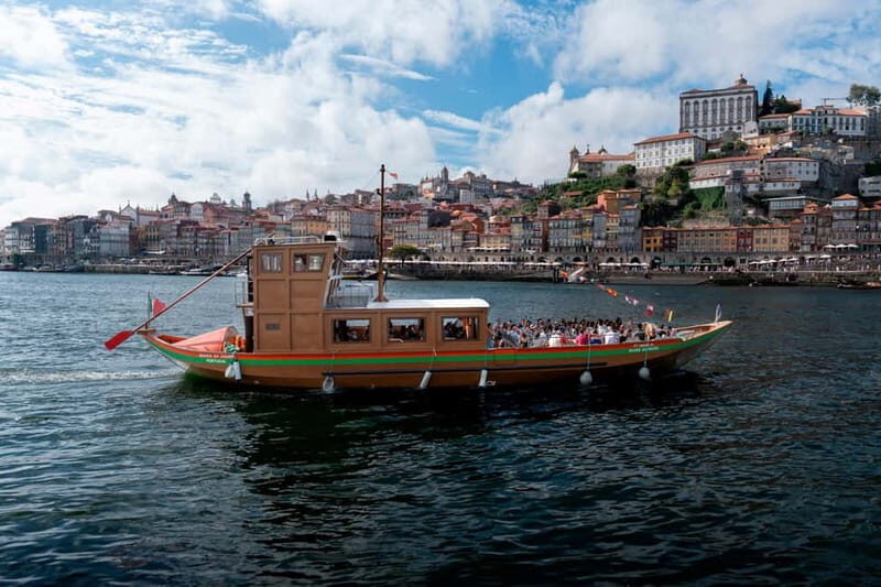 6 Bridges Cruise with 1 Port Wine tasting at Rodrigo's wine bar - Exploring the 6 Bridges Cruise in Porto: An Authentic and Relaxing Experience