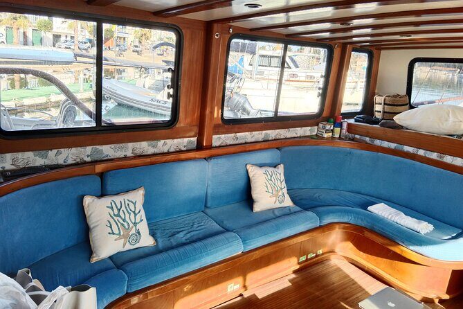 7 Days Private Tour Throughout Menorca Beaches in a Turkish Golet - Who Should Consider This Experience?