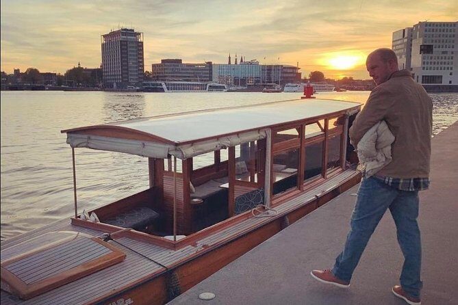 A unique experience! Semi private cruise. Authentic stylish boat! Book Leemstar! - The Sum Up