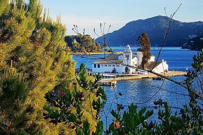 Achilleion Palace and Corfu Old Town Tour - Churches and Monasteries: Highlights and Practical Tips