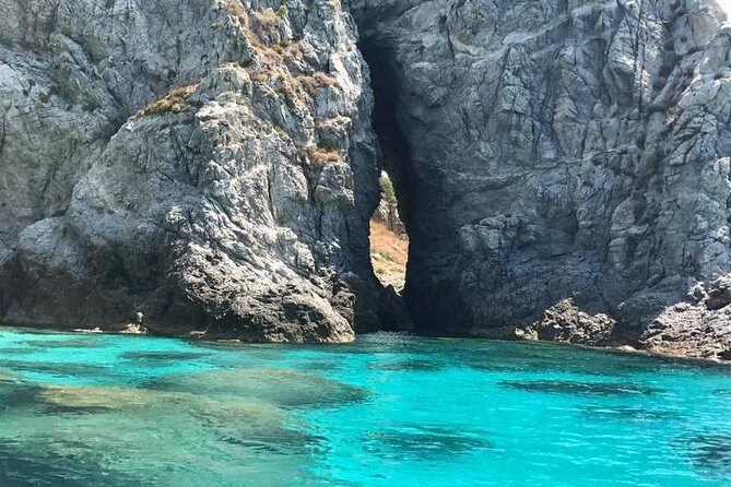 Adventure and nature! Exciting group tour by dinghy. - Final Thoughts: Who Should Book This Tour?