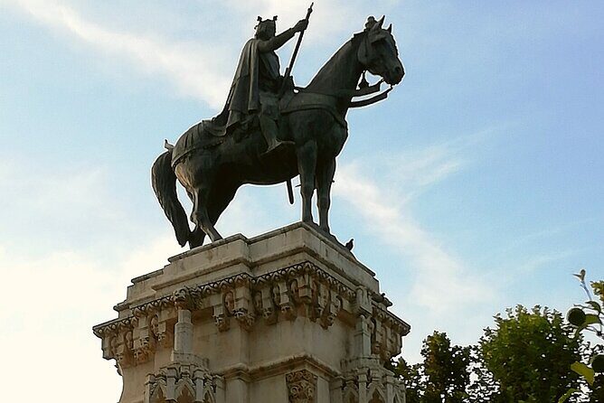 Alcázar, Cathedral And City Centre Private Tour - Who is This Tour Best For?