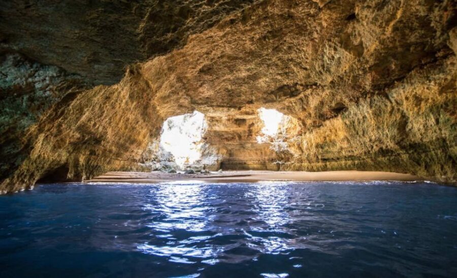 Algarve: Benagil Caves Open Speedboat Tour - Authenticity and Value