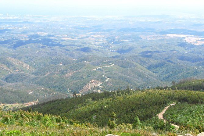 Algarve wine tour and mountain top trip with lunch or dinner at sunset time - The Sum Up