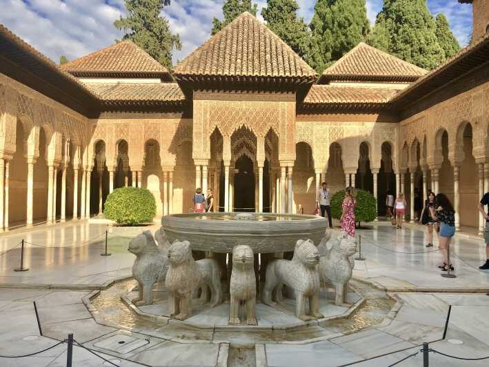 Alhambra: Guided Private Tour with Fast-Track Entry - Authentic Experiences and Practical Details