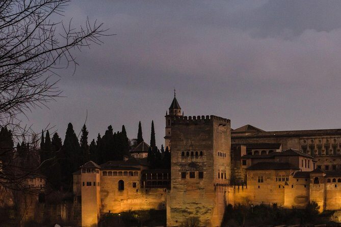 Alhambra Legend Tour - Who Would Benefit Most from This Tour?