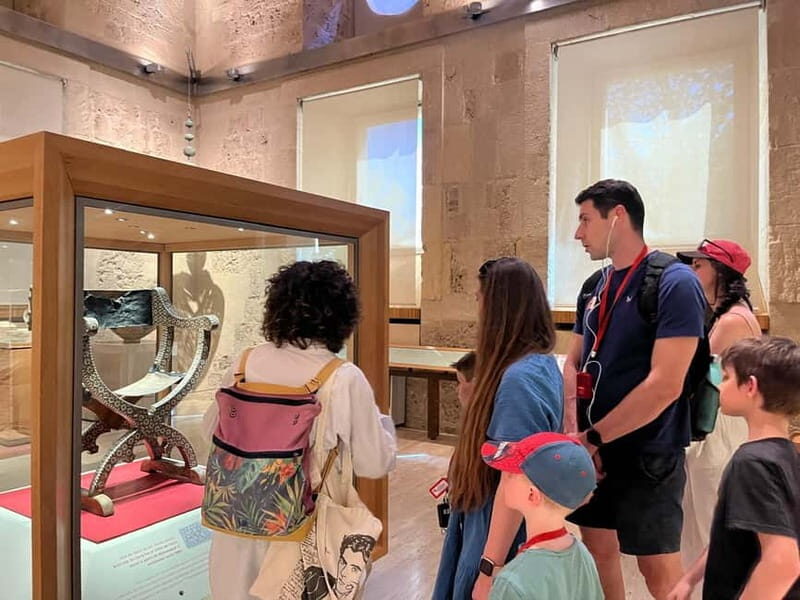 Alhambra Surroundings: History, Architecture and Legends - The Itinerary Breakdown