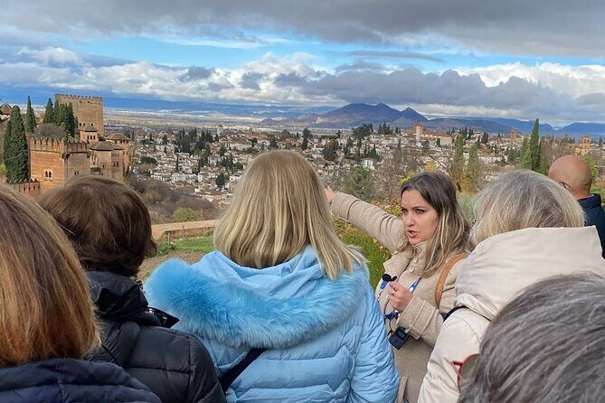 Alhambra Unique Experience: Private visit with official guide - Who Would Love This Tour?