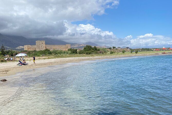 All day road trip from the North mountains to the South beaches - The Price and Value