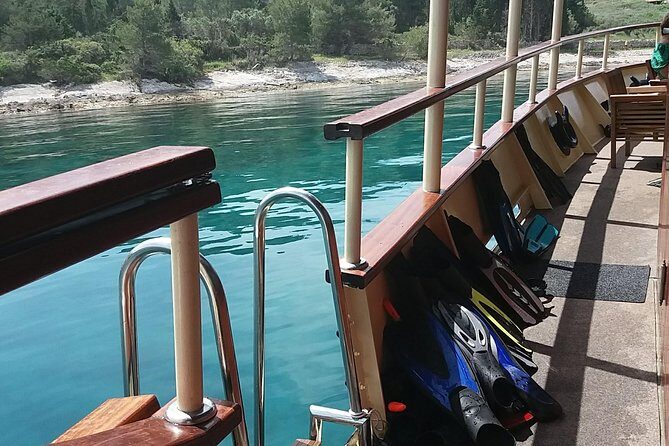 All Inclusive Brac and Solta islands swimming cruise - Frequently Asked Questions