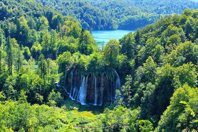 All inclusive luxury daytrip to Plitvice from Zagreb. - What Does the Tour Include?