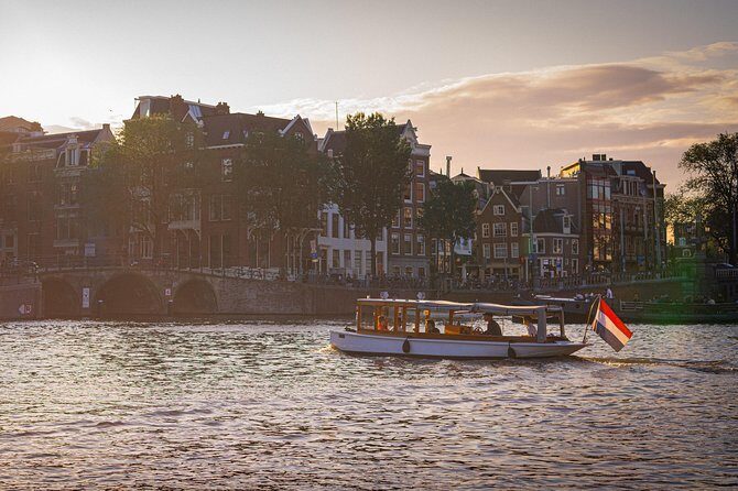Amsterdam Champagne Private Canal Cruise - In-Depth Look at the Experience