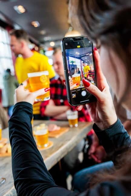 Amsterdam: Guided Craft Beer Tasting with cheese and snacks - An In-Depth Look at the Amsterdam Craft Beer Tasting