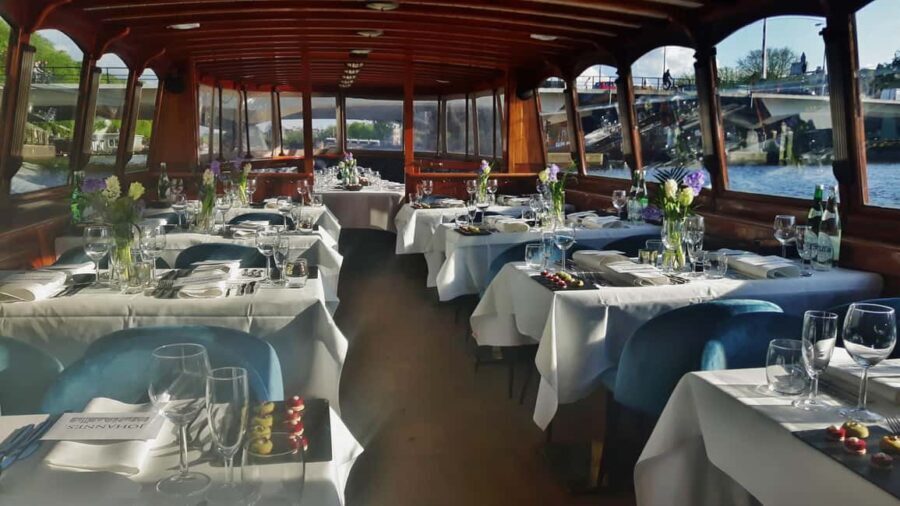 Amsterdam: High-End 3-Course Dinner Canal Cruise - Who Should Consider This Experience?