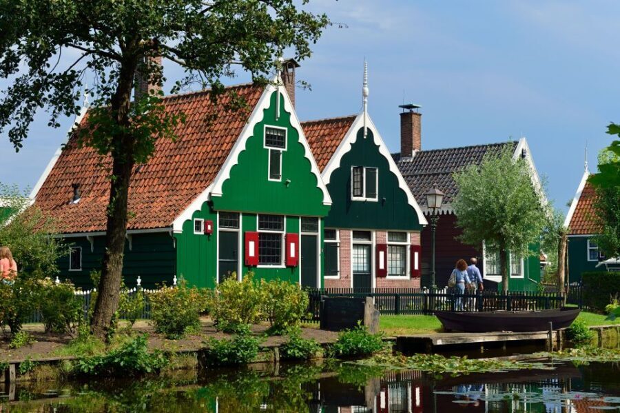 Amsterdam: Keukenhof and Zaanse Schans Live Guided Day Tour - Final Thoughts: Who Will Love This Tour?