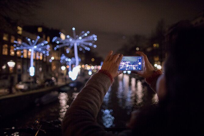 Amsterdam Light Festival: Canal Cruise Luxury Boat - FAQ