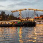 Amsterdam: Light Festival (Semi) Open Boat - Drinks & Snacks - Final Thoughts: Who Should Consider This Experience?