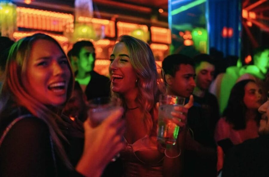 Amsterdam: Ludwig's Halloween Pub Crawl with VIP Club Entry - Practical Tips for Your Halloween Pub Crawl