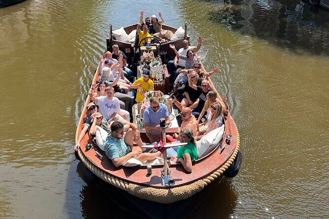 Amsterdam Luxury Boutique Boat tour with Unlimited Beer and Wine - Who Will Love This Tour?