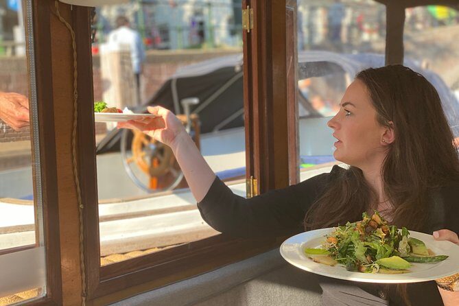 Amsterdam Private Dinner Cruise incl Drinks & 2-course Dinner 2hr - The Itinerary in Detail