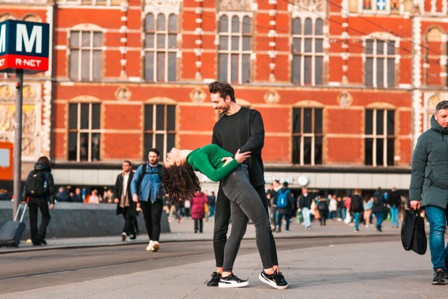 Amsterdam: Professional photoshoot at Centraal Station - Why Choose This Photoshoot? A Detailed Look