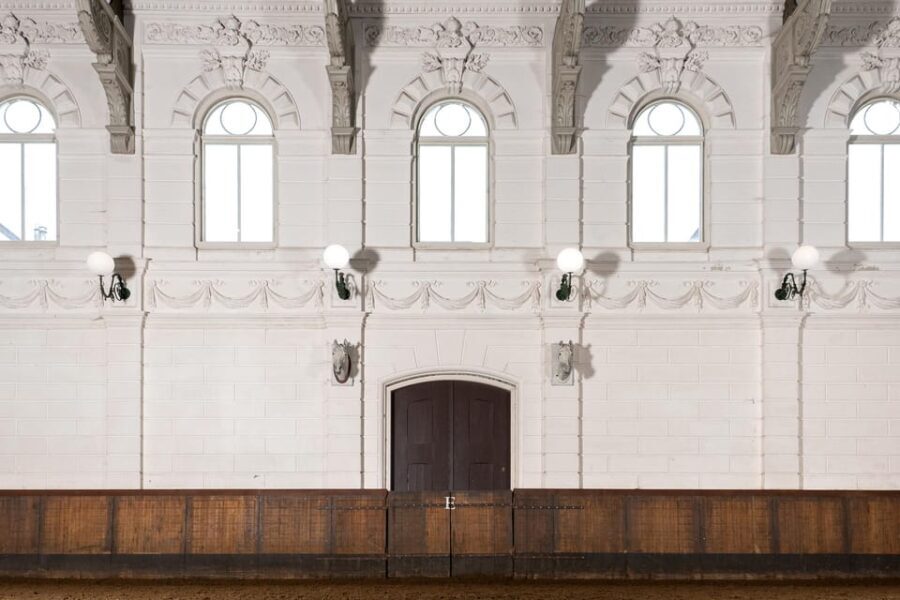 Amsterdam: The 'Hollandsche Manege' Stables Entry Ticket - Who Should Visit the Hollandsche Manege?