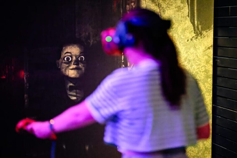 Amsterdam: Ultimate VR Experience: 60 minutes - What We Love About This VR Experience