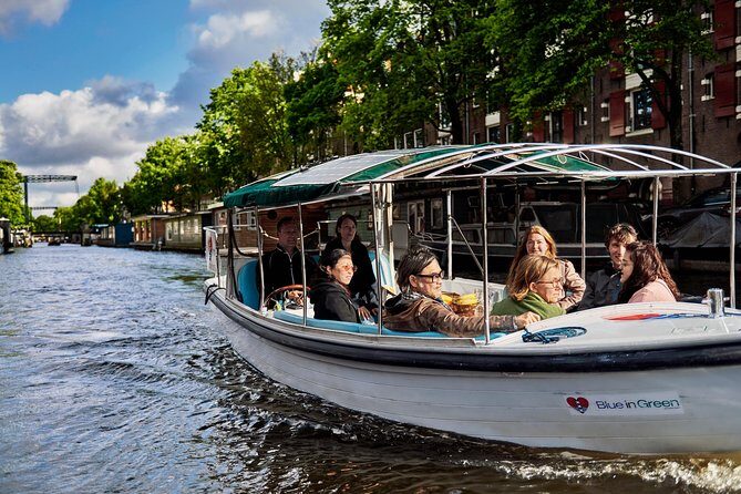 Amsterdam Uncovered: 120 Minutes by Boat - The Sum Up