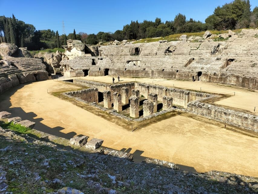 Ancient Rome in Seville: Exclusive Italica Guided Tour - Marveling at Mosaics and Villas