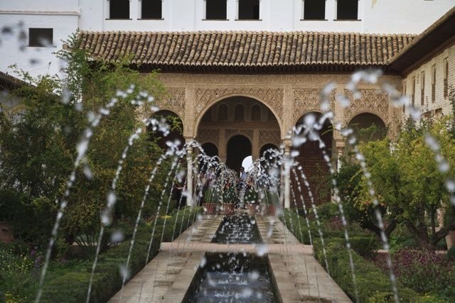 Andalusia and Valencia 6-Day Tour from Barcelona - What the Tour Includes and Whats Not