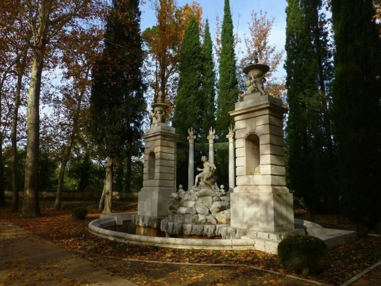 Aranjuez: Garden of The Prince Entry Ticket and Guided Tour - Who Will Love This Tour?